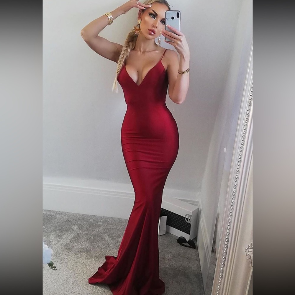 FashionNova Maxi Mermaid Dress - Barbiecore